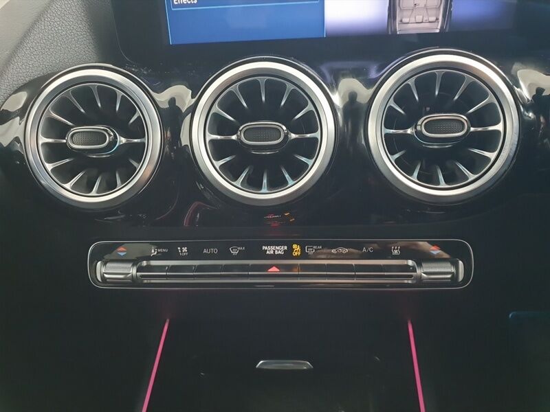 More views of Mercedes-Benz EQA