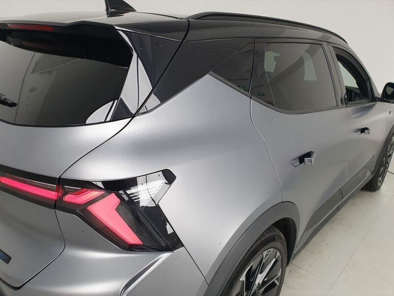 More views of Renault Scenic