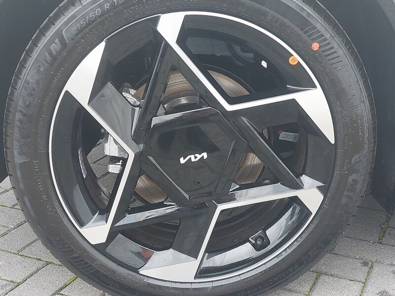 More views of Kia EV4