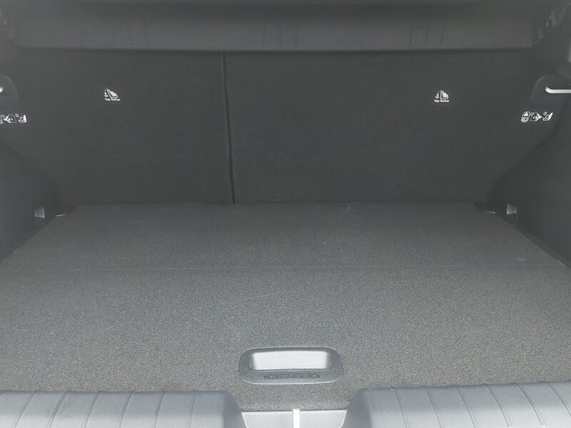 More views of Kia EV4