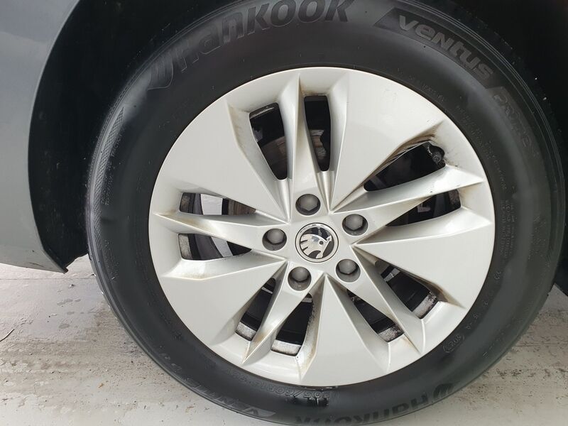 More views of Skoda Octavia