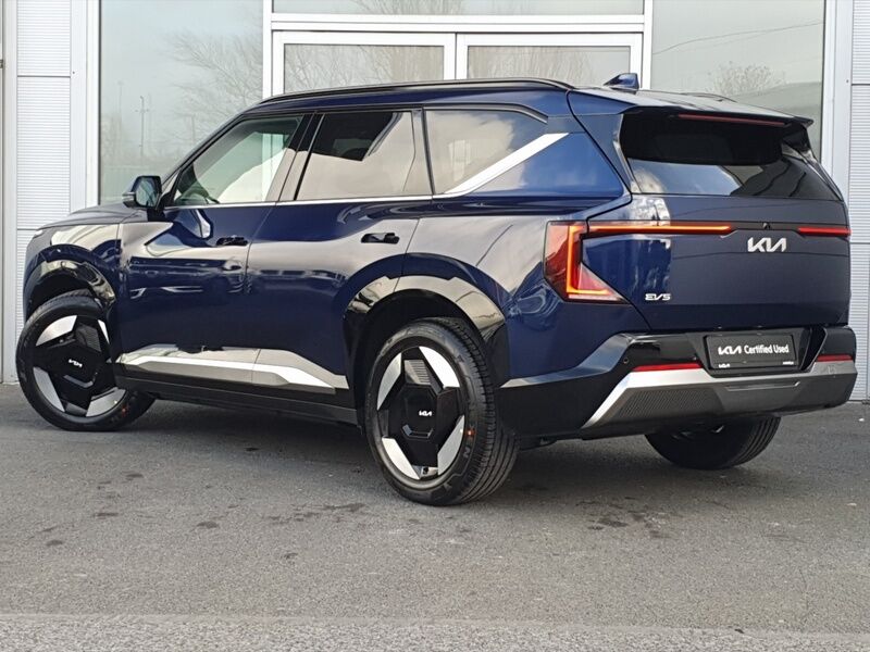 More views of Kia EV5