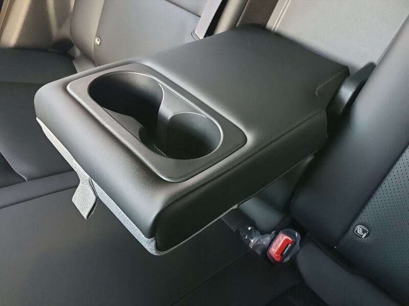 More views of Kia EV4