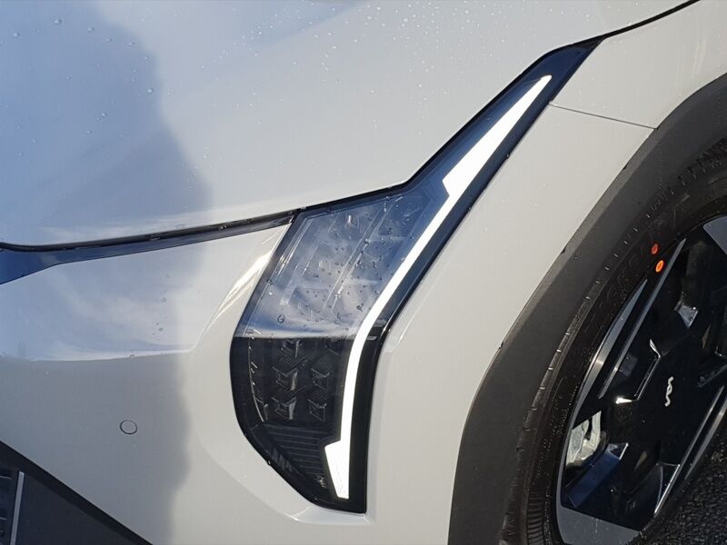 More views of Kia EV4