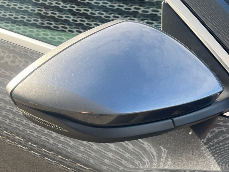 More views of Audi e-tron