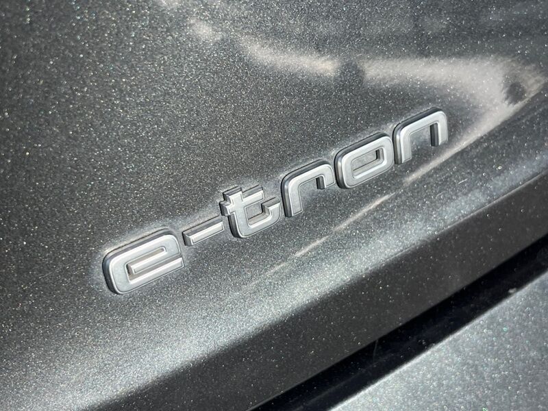 More views of Audi e-tron