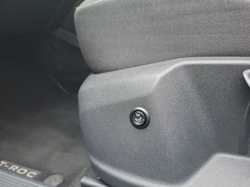 More views of Volkswagen T-Roc