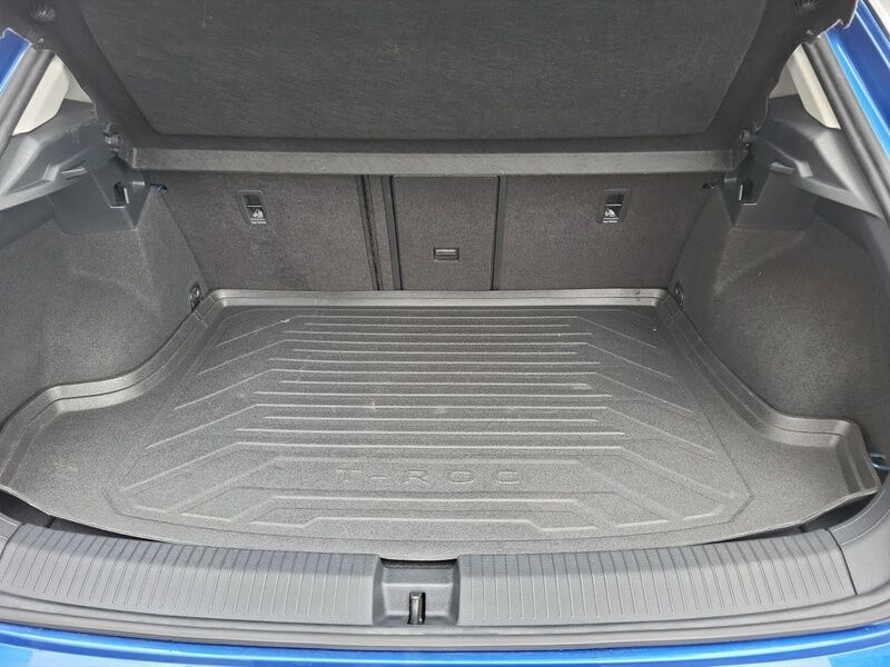 More views of Volkswagen T-Roc