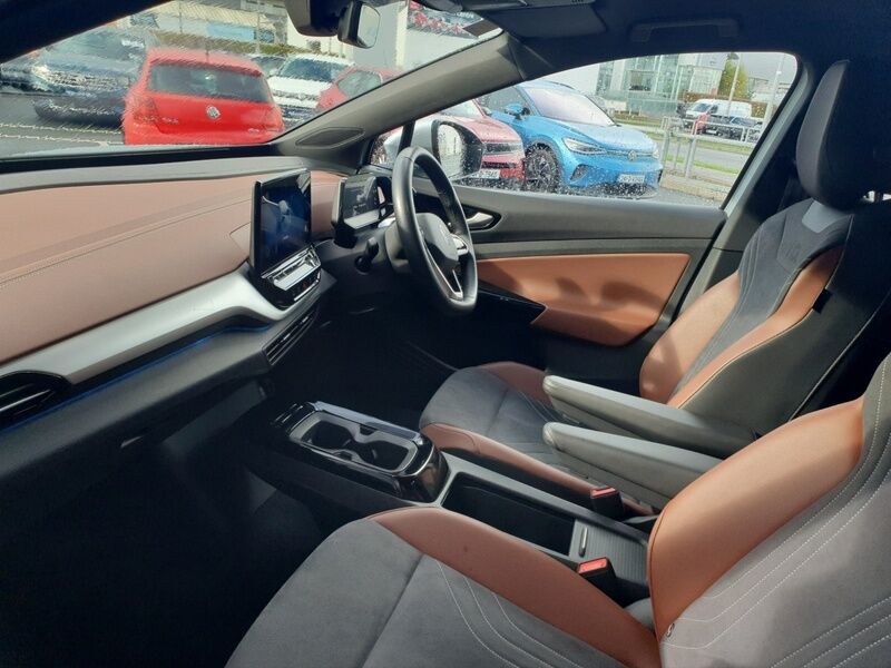 More views of Volkswagen ID.4