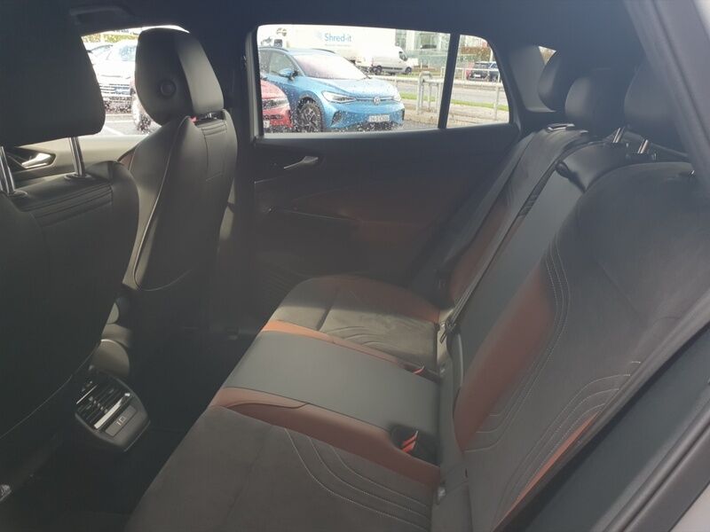 More views of Volkswagen ID.4