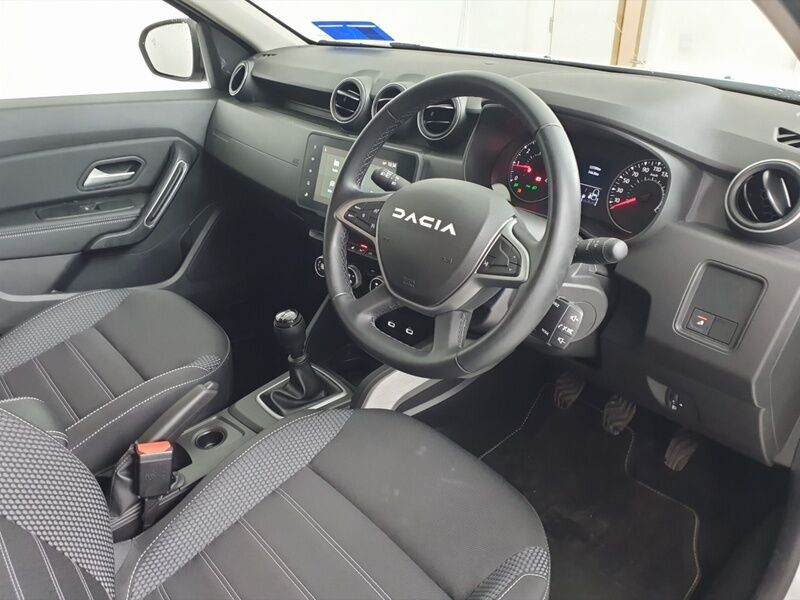 More views of Dacia Duster