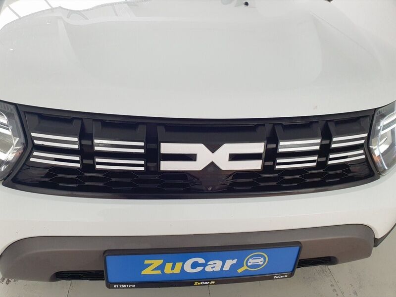 More views of Dacia Duster