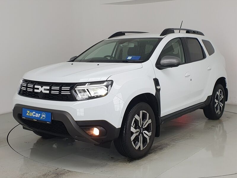 More views of Dacia Duster