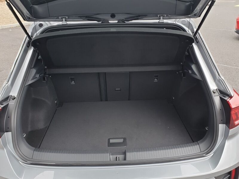 More views of Volkswagen T-Roc