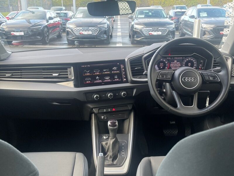 More views of Audi A1