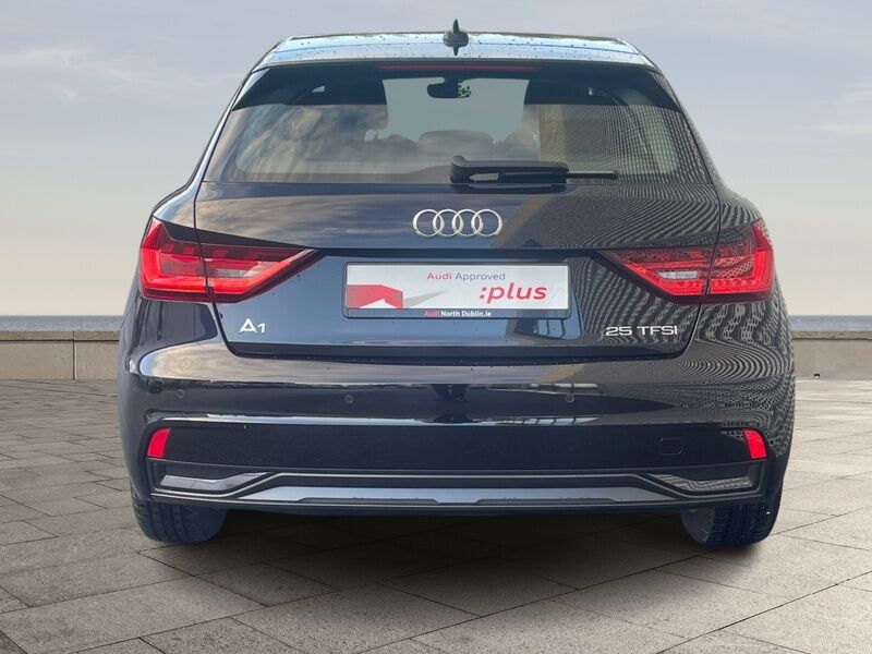 More views of Audi A1