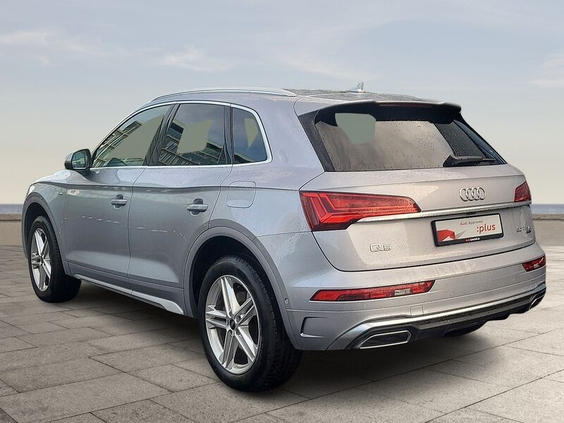 More views of Audi Q5