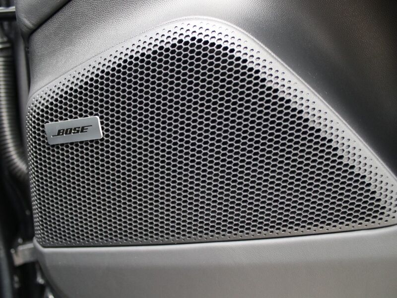 More views of Porsche Macan