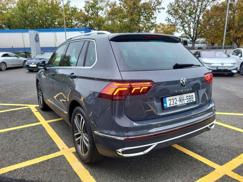 More views of Volkswagen Tiguan