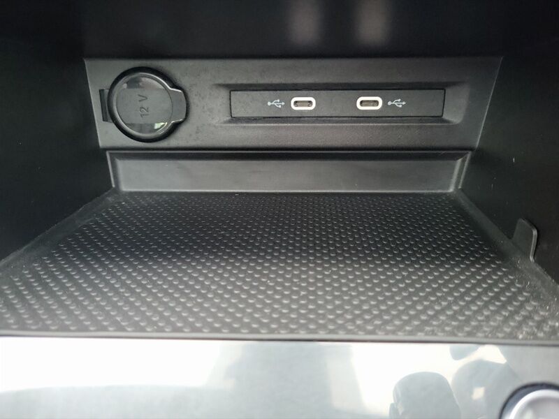 More views of Volkswagen Tiguan