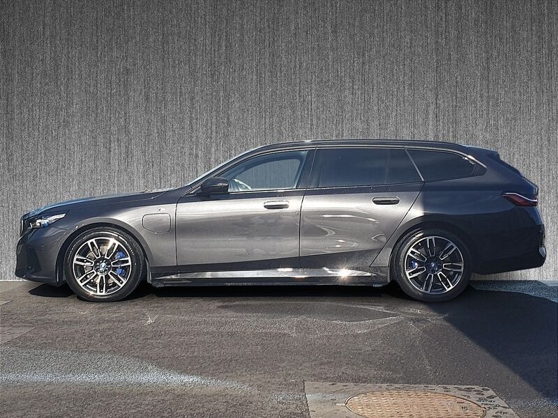 More views of BMW 5-Series