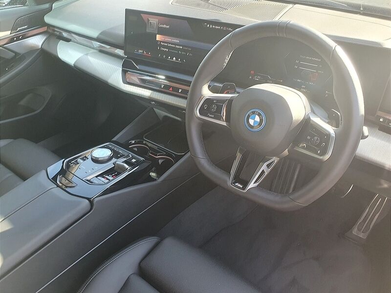 More views of BMW 5-Series