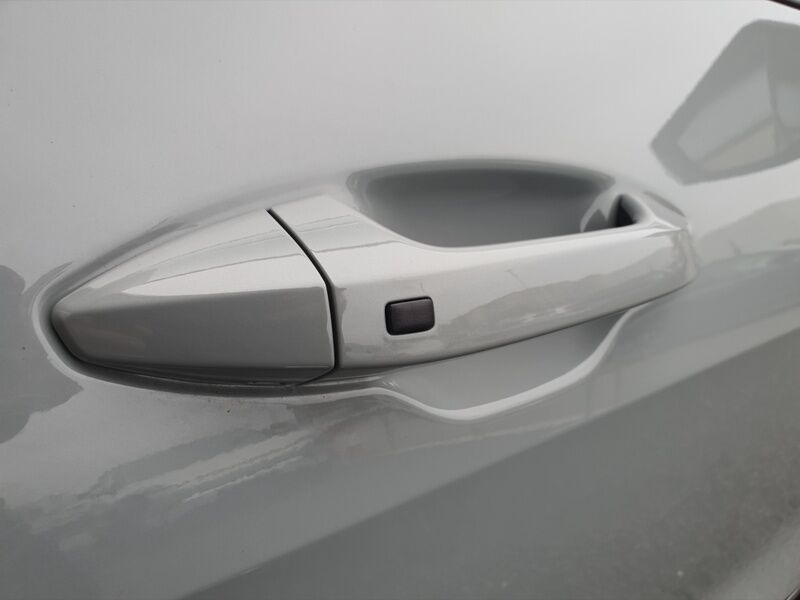 More views of Kia Sportage