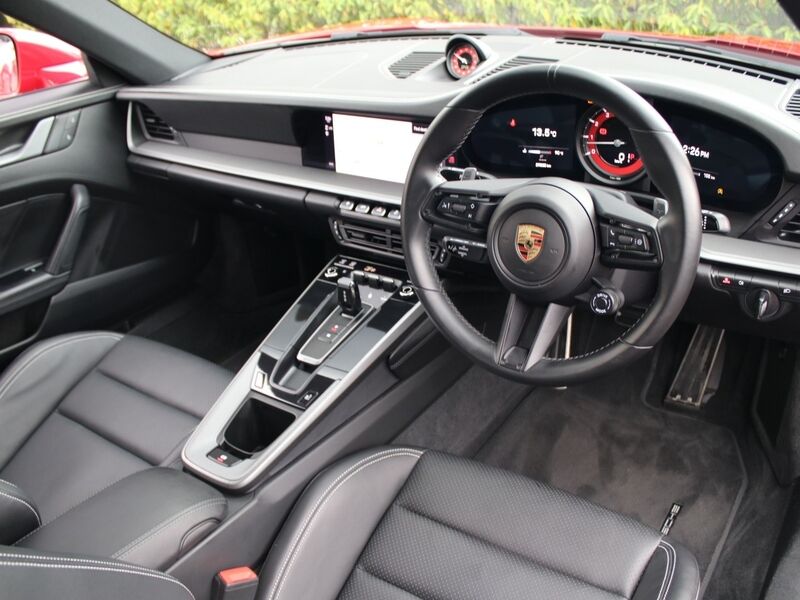 More views of Porsche 911