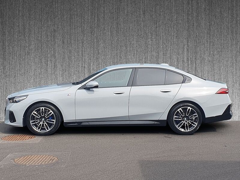 More views of BMW 5-Series