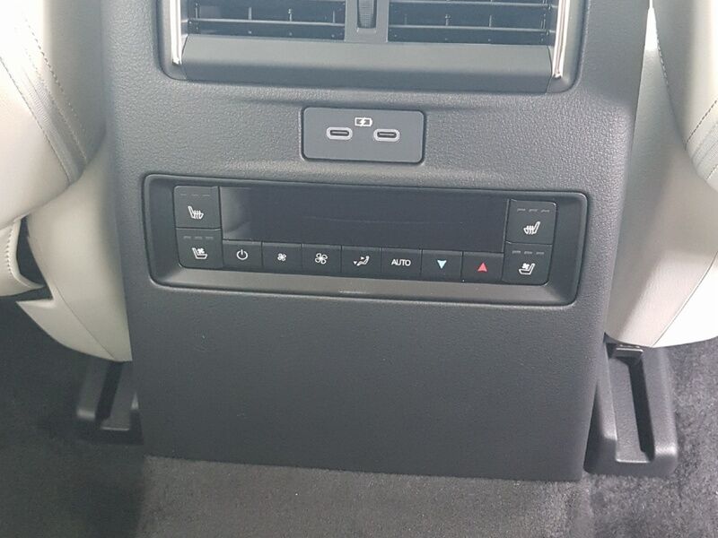 More views of Mazda CX-80