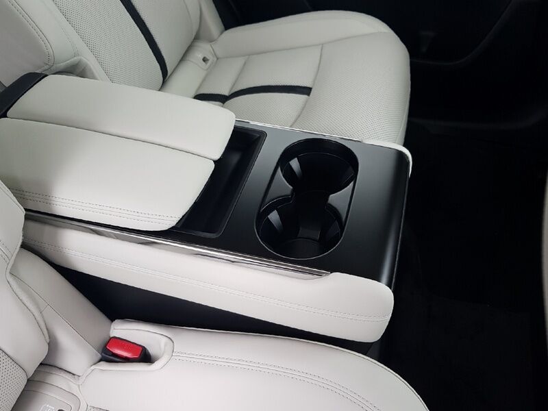 More views of Mazda CX-80