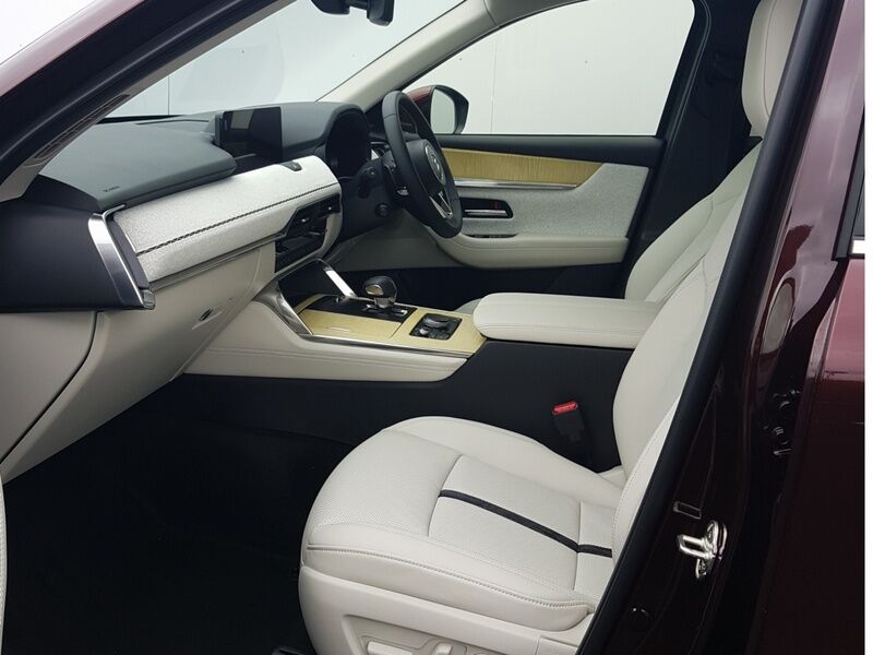 More views of Mazda CX-80