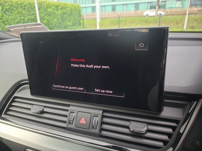 More views of Audi Q5