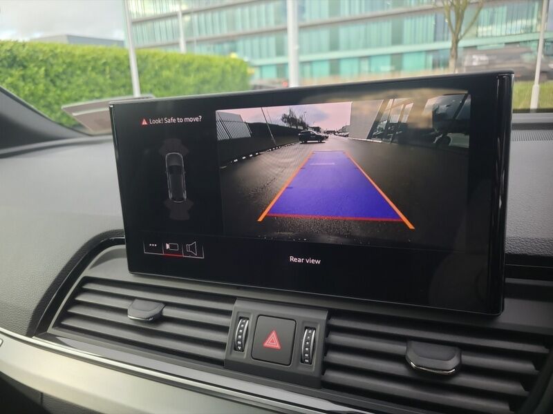 More views of Audi Q5