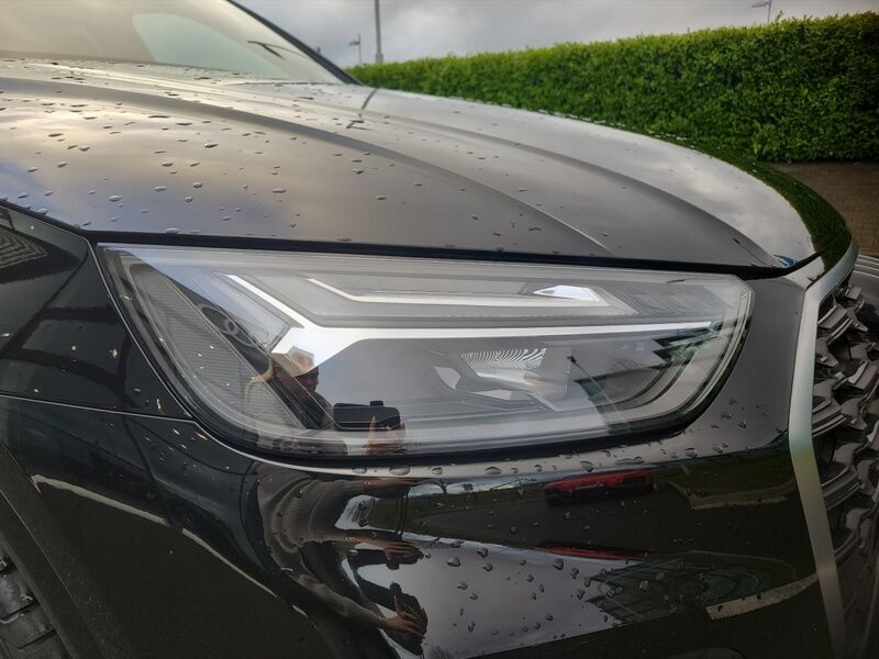 More views of Audi Q5