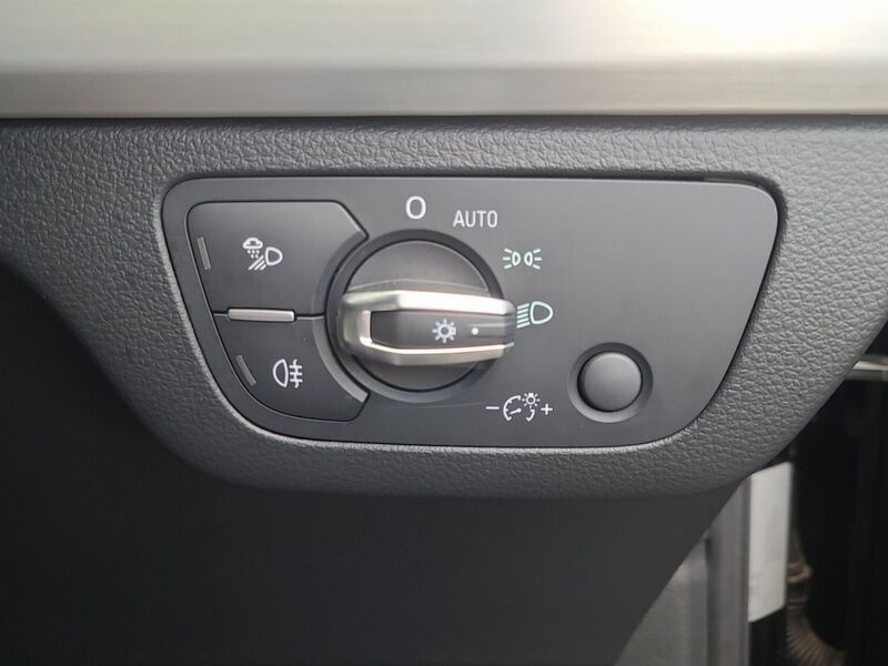 More views of Audi Q5