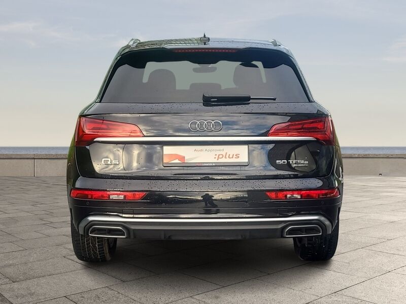 More views of Audi Q5