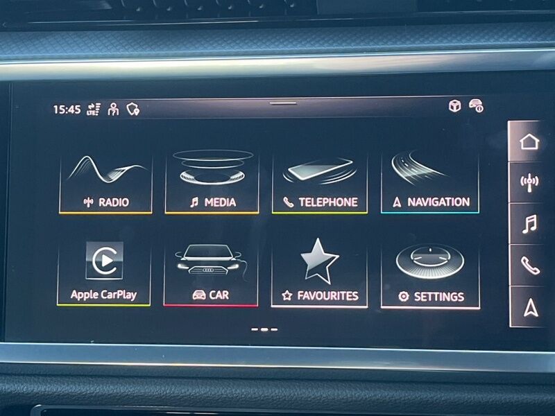 More views of Audi Q3