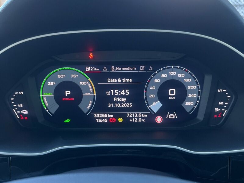 More views of Audi Q3