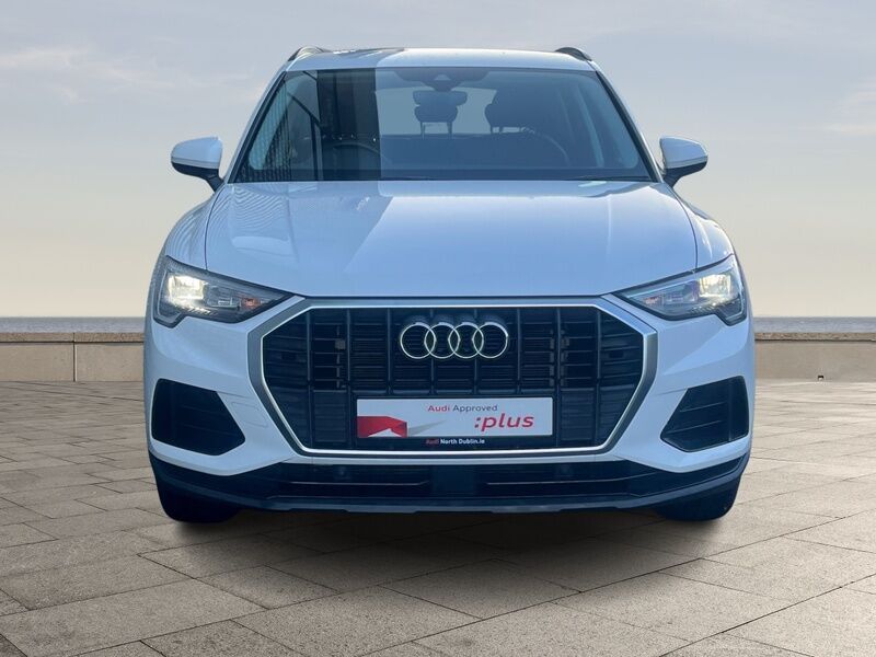 More views of Audi Q3