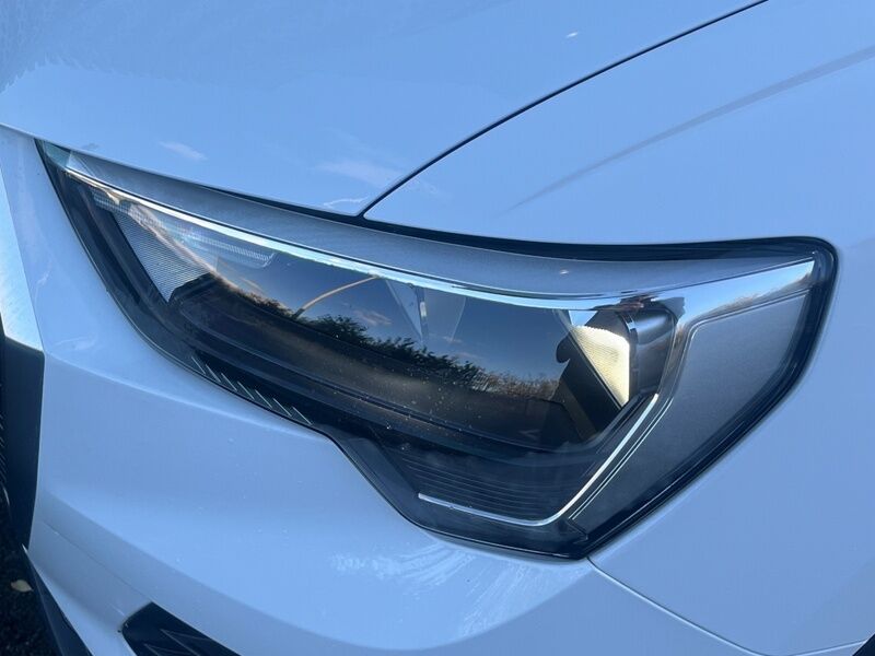 More views of Audi Q3