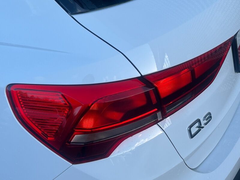 More views of Audi Q3