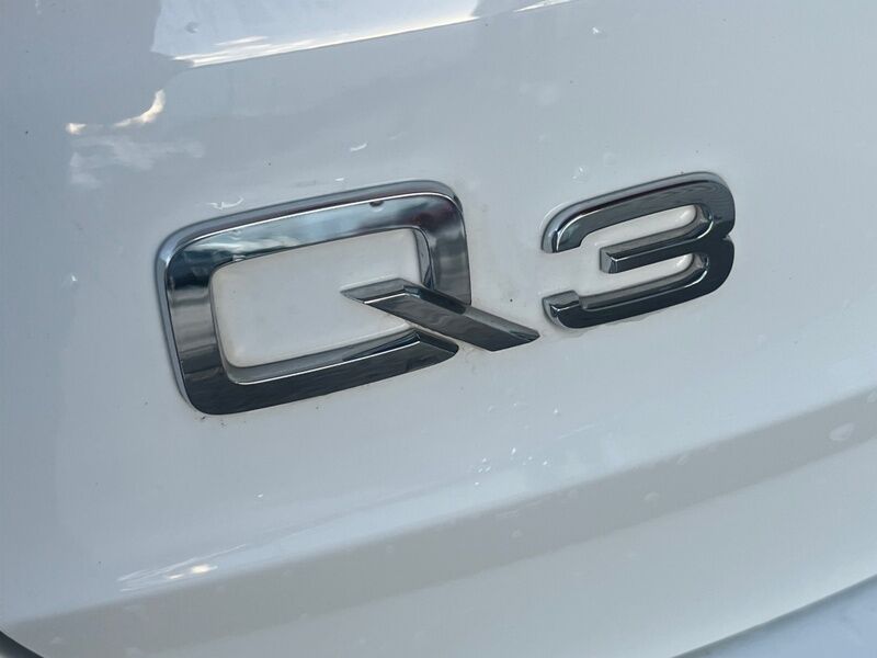 More views of Audi Q3