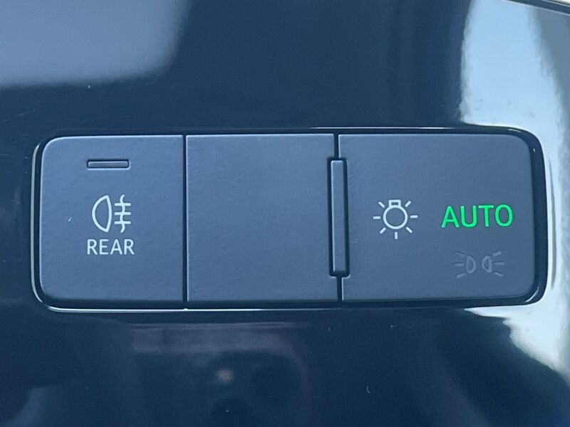 More views of Audi Q3