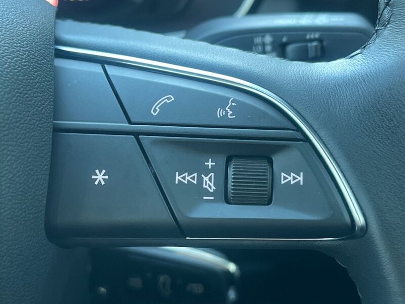 More views of Audi Q3