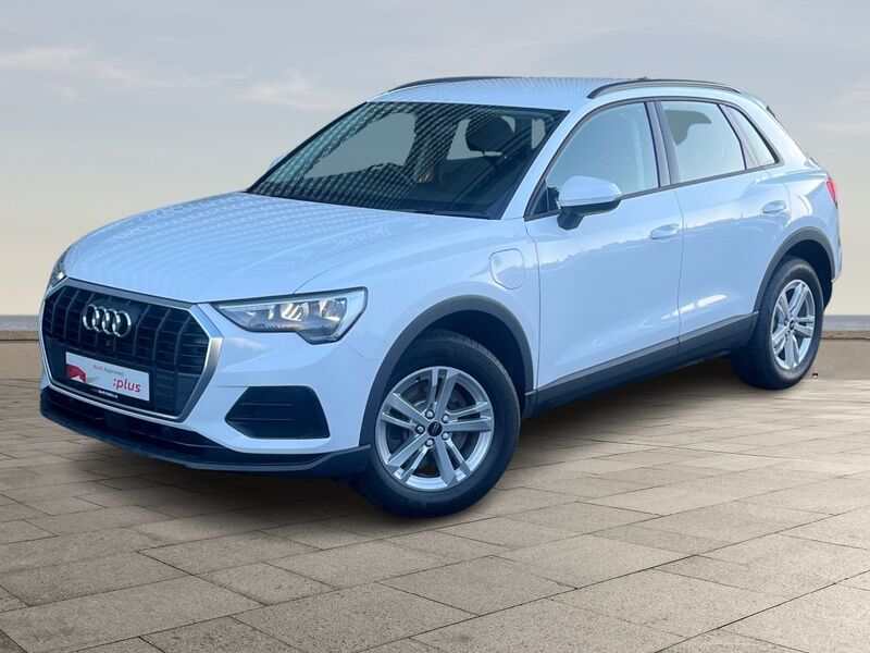 More views of Audi Q3