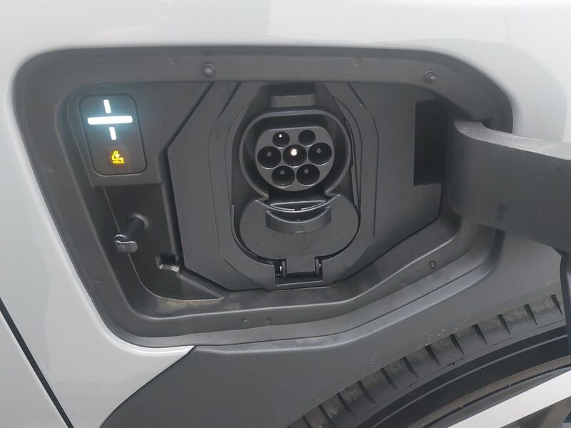 More views of Kia EV4