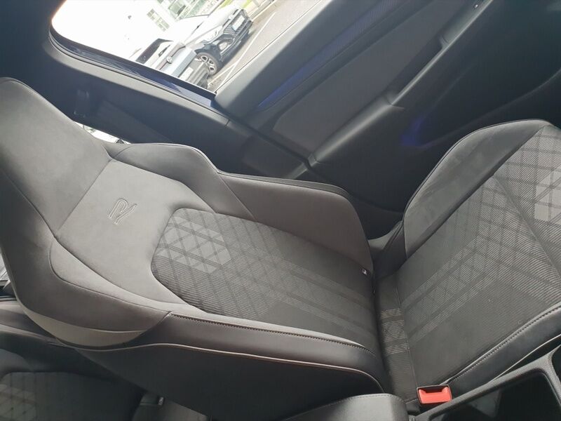 More views of Volkswagen Golf