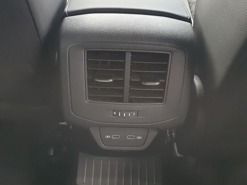 More views of Volkswagen T-Roc