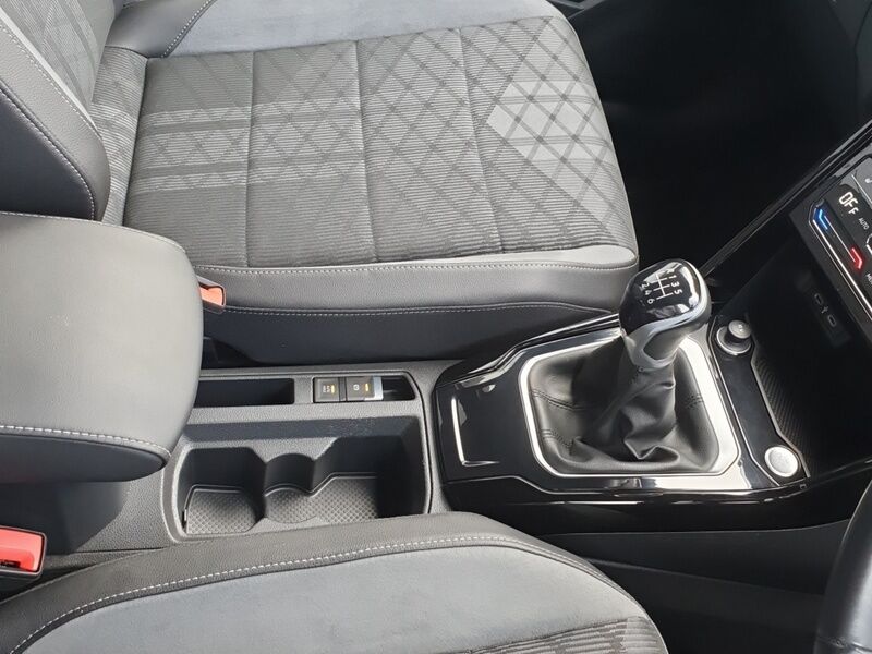 More views of Volkswagen T-Roc